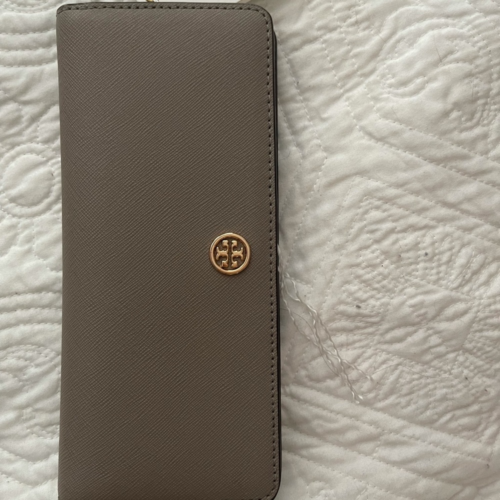 Tori Burch slim wallet.
